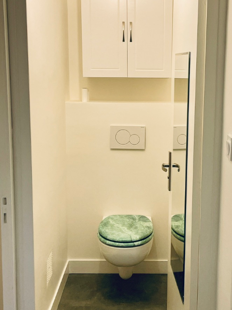 FA5A5650-4EB2-42C2-B529-6E0C49FF1669_1_105_c